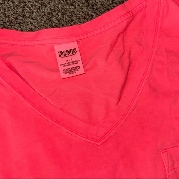 Like New PINK Victoria's Secret V-neck Long Sleeve - Picture 2 of 4